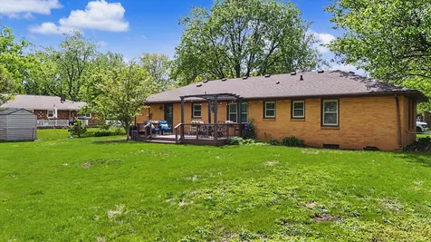 1810 Bellamy Drive Champaign IL 61821