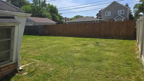 7642 North Osceola Avenue Niles IL 60714