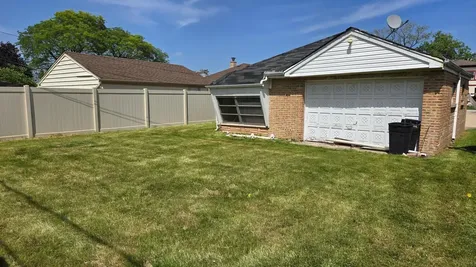 7642 North Osceola Avenue Niles IL 60714