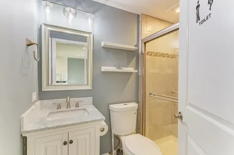 585 Cambridge Way Bolingbrook IL 60440