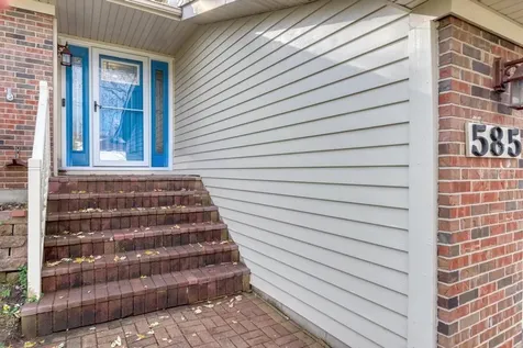585 Cambridge Way Bolingbrook IL 60440