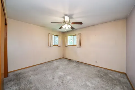 1251 Trillium Court Batavia IL 60510