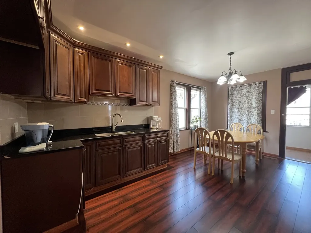 3656 South Seeley Avenue Chicago IL 60609