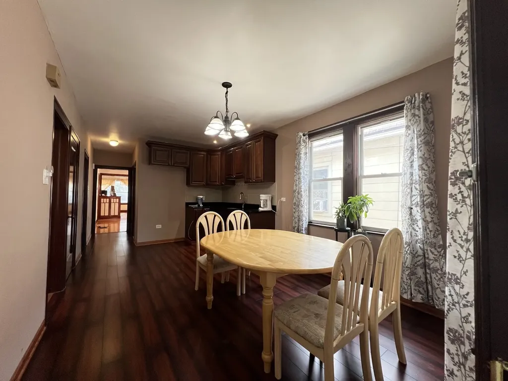 3656 South Seeley Avenue Chicago IL 60609