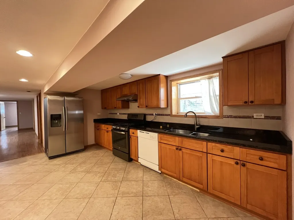 3656 South Seeley Avenue Chicago IL 60609