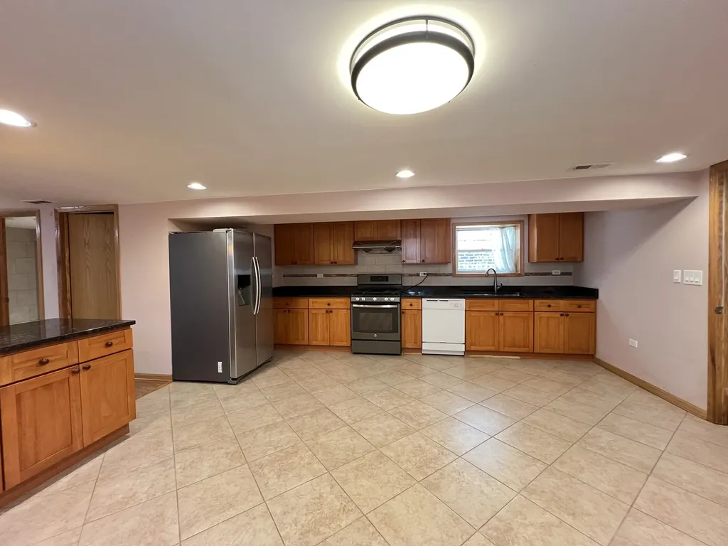 3656 South Seeley Avenue Chicago IL 60609