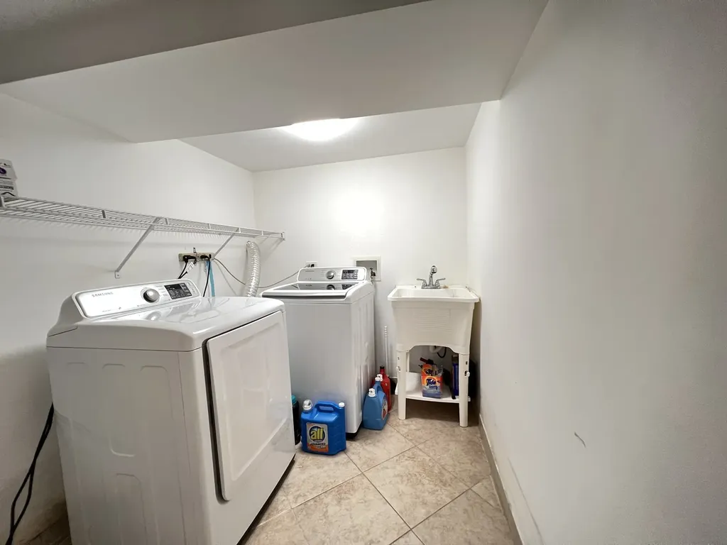 3656 South Seeley Avenue Chicago IL 60609