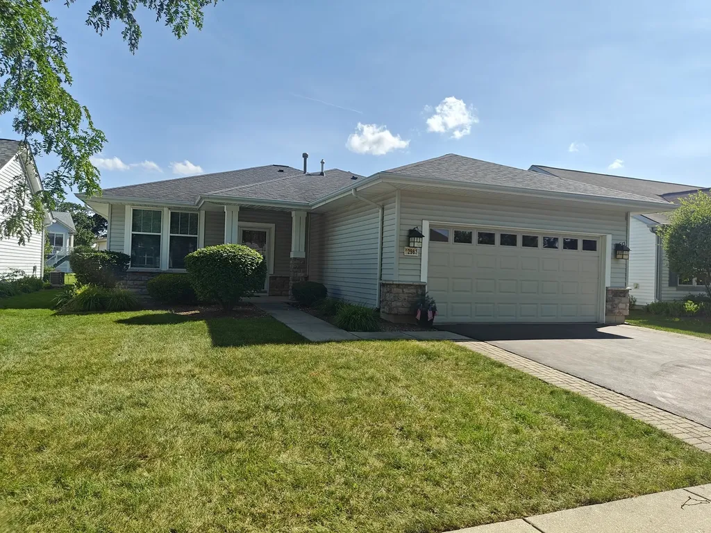 12983 West Willow Creek Lane Huntley IL 60142