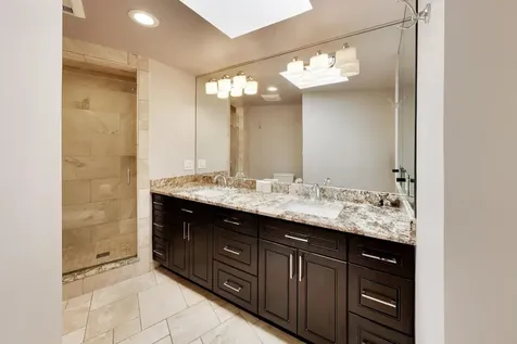 3320 Krenn Avenue Highland Park IL 60035