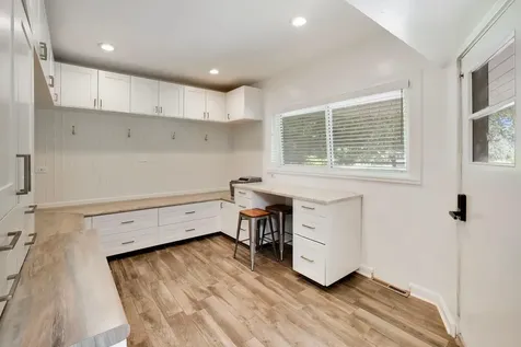 3320 Krenn Avenue Highland Park IL 60035
