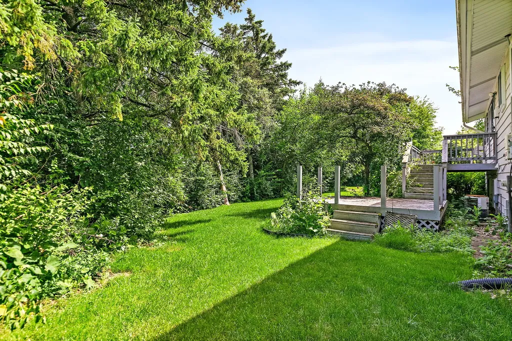 2825 Grissom Court Woodridge IL 60517