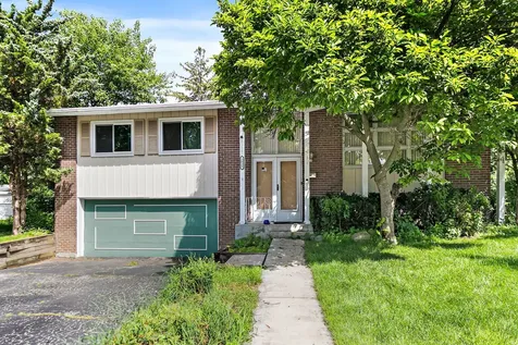 2825 Grissom Court Woodridge IL 60517