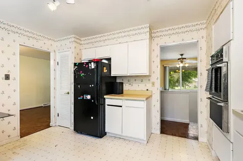 2825 Grissom Court Woodridge IL 60517
