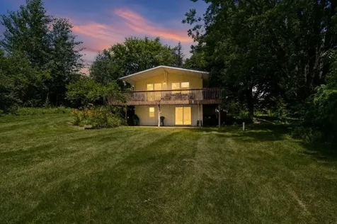 7A256 Tomahawk Lane Apple River IL 61001