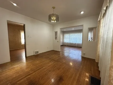 5921 West Berenice Avenue Chicago IL 60634