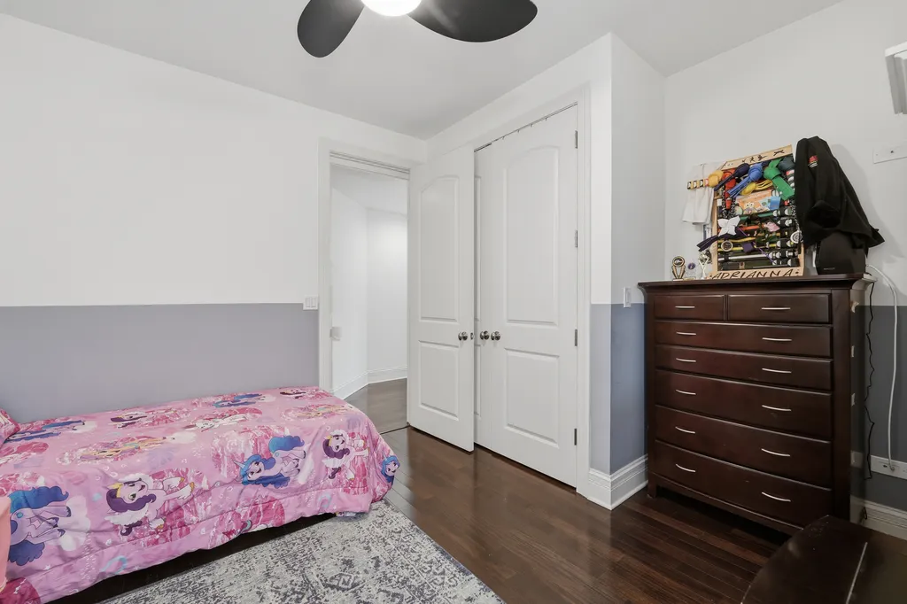 4820 North Paulina Street Chicago IL 60640