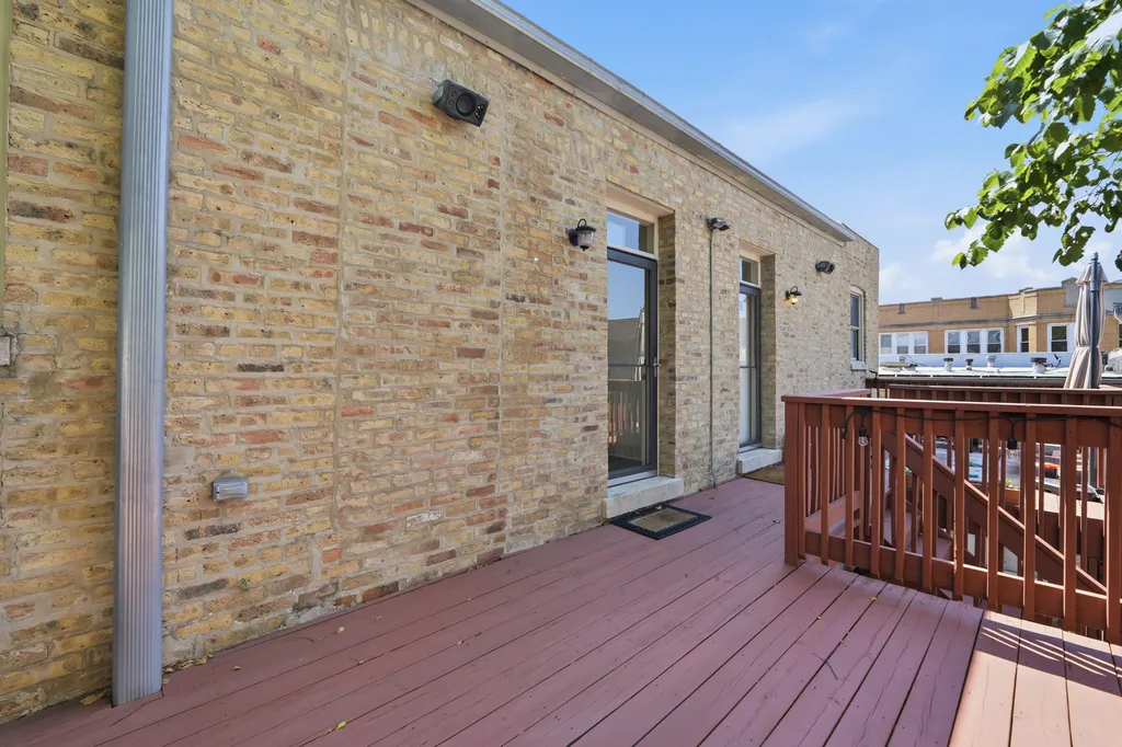 4820 North Paulina Street Chicago IL 60640