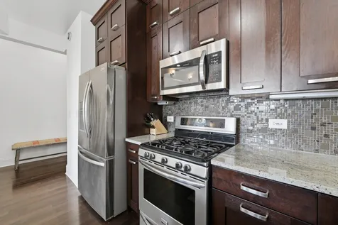 4820 North Paulina Street Chicago IL 60640