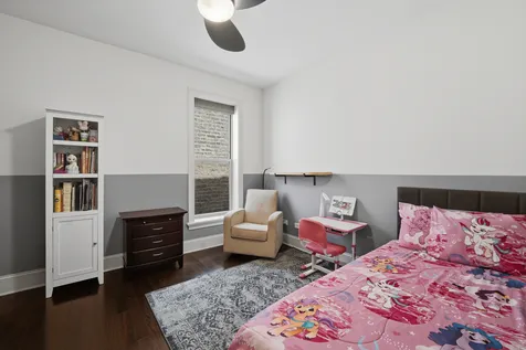 4820 North Paulina Street Chicago IL 60640