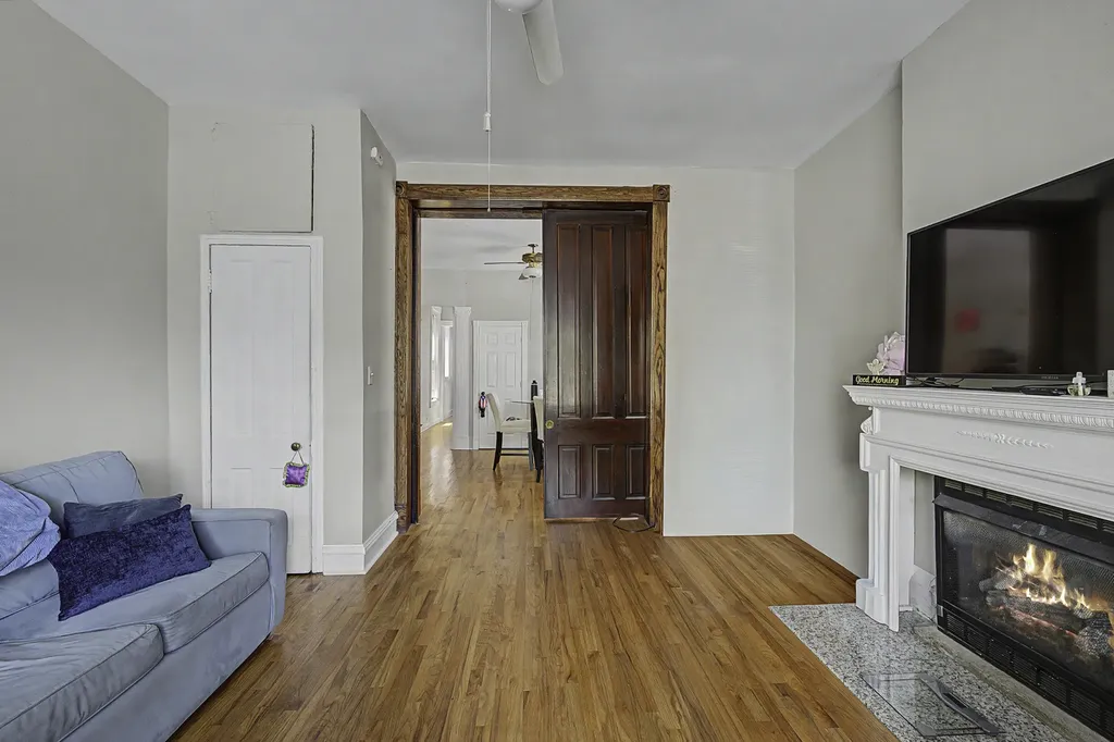 700 South Oakley Boulevard Chicago IL 60612