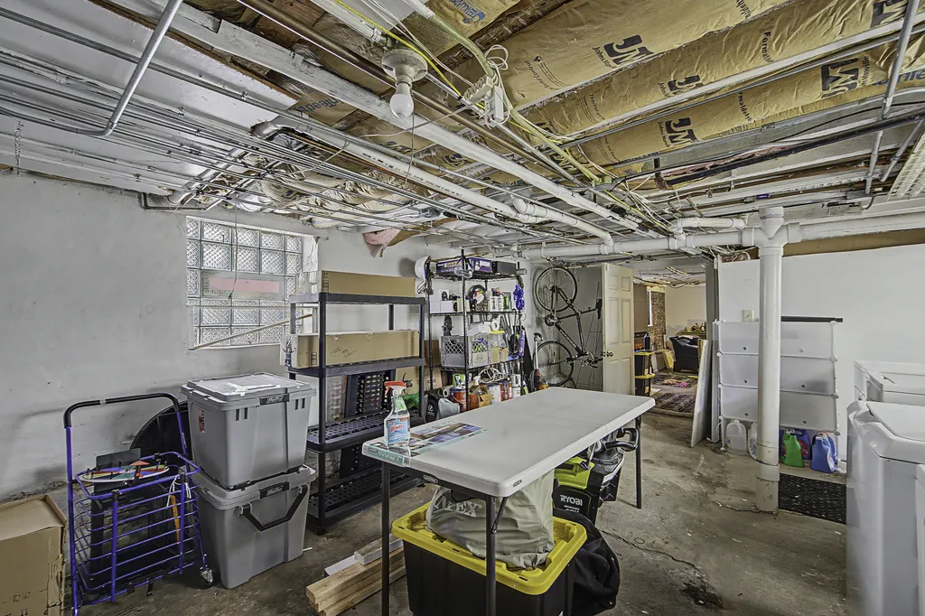 700 South Oakley Boulevard Chicago IL 60612