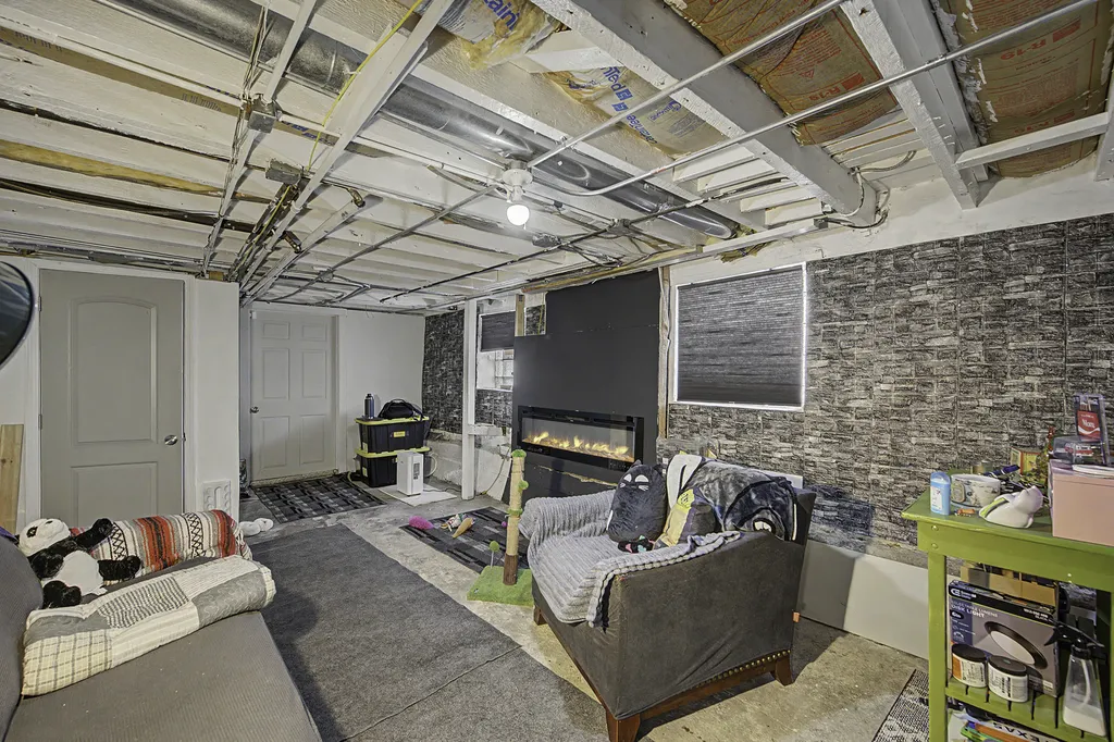 700 South Oakley Boulevard Chicago IL 60612