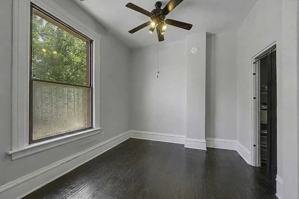 700 South Oakley Boulevard Chicago IL 60612