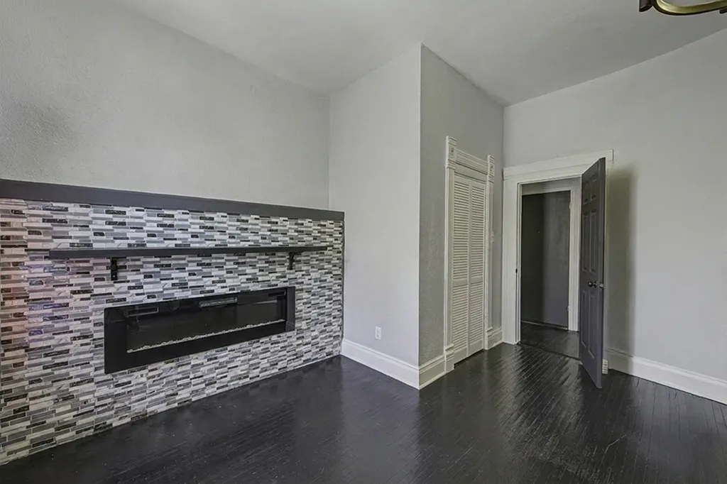 700 South Oakley Boulevard Chicago IL 60612