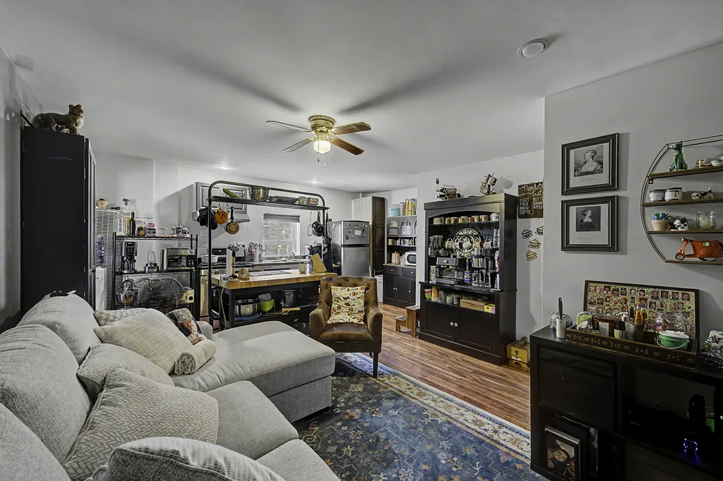 700 South Oakley Boulevard Chicago IL 60612
