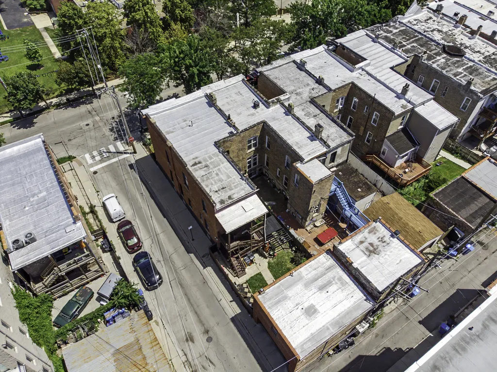 700 South Oakley Boulevard Chicago IL 60612