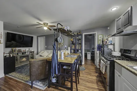 700 South Oakley Boulevard Chicago IL 60612
