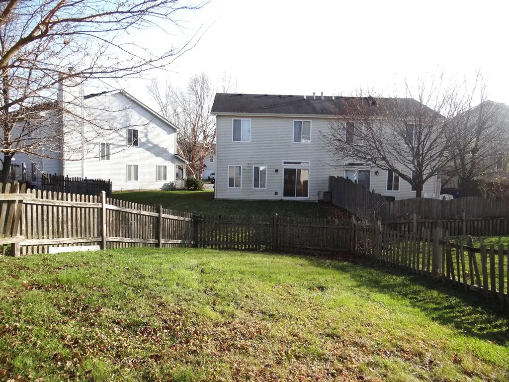 2818 Alameda Court Naperville IL 60564