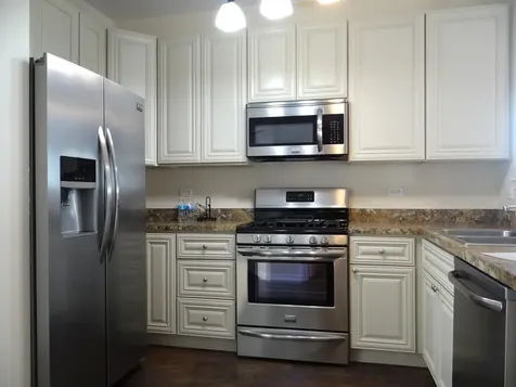 2818 Alameda Court Naperville IL 60564