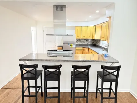 2303 74TH Avenue Elmwood Park IL 60707