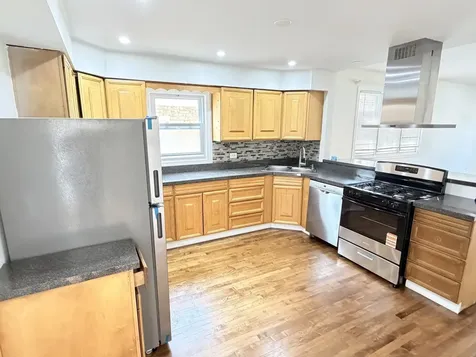 2303 74TH Avenue Elmwood Park IL 60707