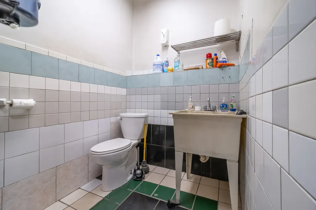 4730 West Armitage Avenue W Chicago IL 60639