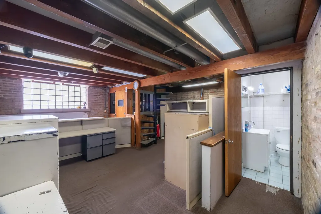 4730 West Armitage Avenue W Chicago IL 60639