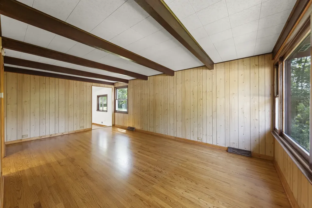 316 West 5th Avenue Naperville IL 60563