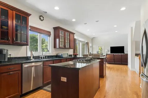 175 Clover Hill Lane North Barrington IL 60010