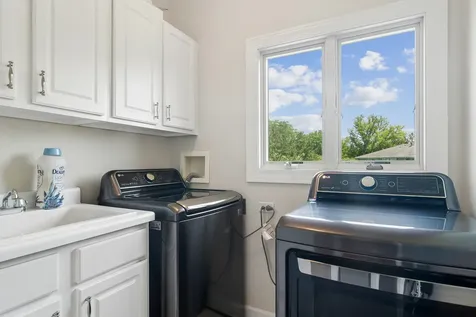 175 Clover Hill Lane North Barrington IL 60010