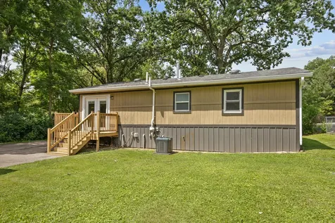 38207 North 3rd Avenue Spring Grove IL 60081
