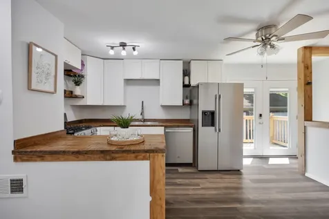 38207 North 3rd Avenue Spring Grove IL 60081