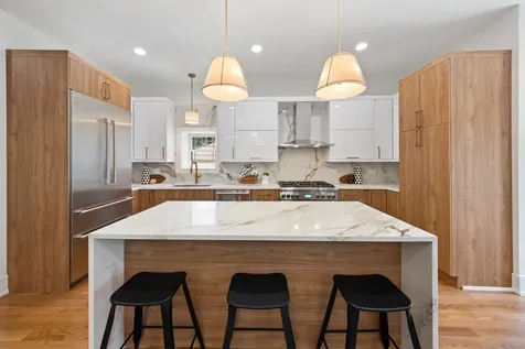 3414 North Hamilton Avenue Chicago IL 60618