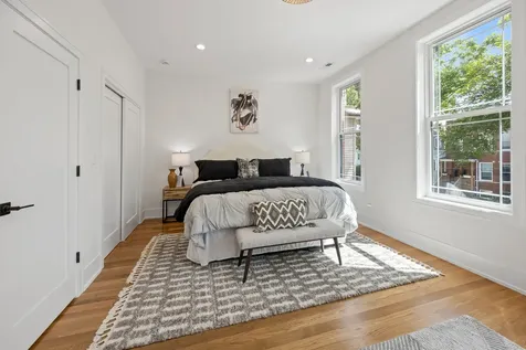 3414 North Hamilton Avenue Chicago IL 60618