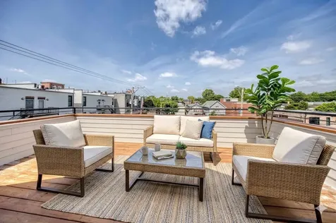 3414 North Hamilton Avenue Chicago IL 60618