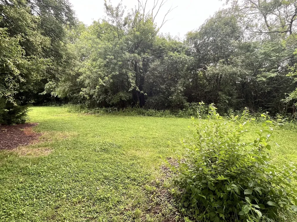 Vacant S Edward Parkway Mokena IL 60448