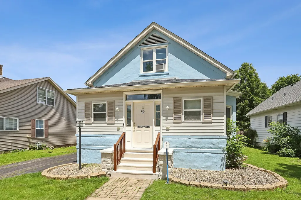 815 Oneida Street Joliet IL 60435