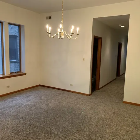 928 West Leland Avenue Chicago IL 60640