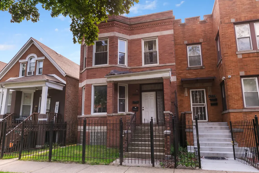 6732 South Michigan Avenue Chicago IL 60637