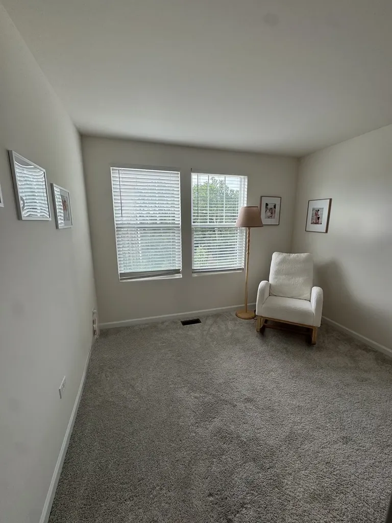 6211 Sandbelt Drive Lisle IL 60532